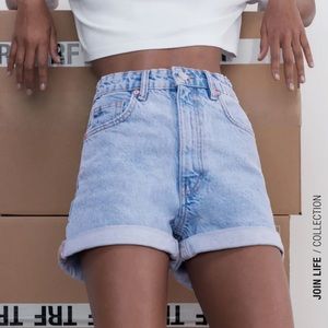 Zara Mom Fit Shorts - Light Blue
